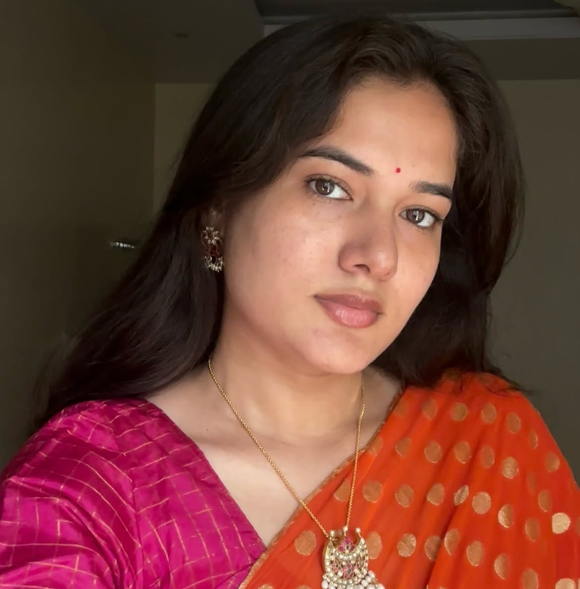 ম্যামের ভিতরে গরম মাল